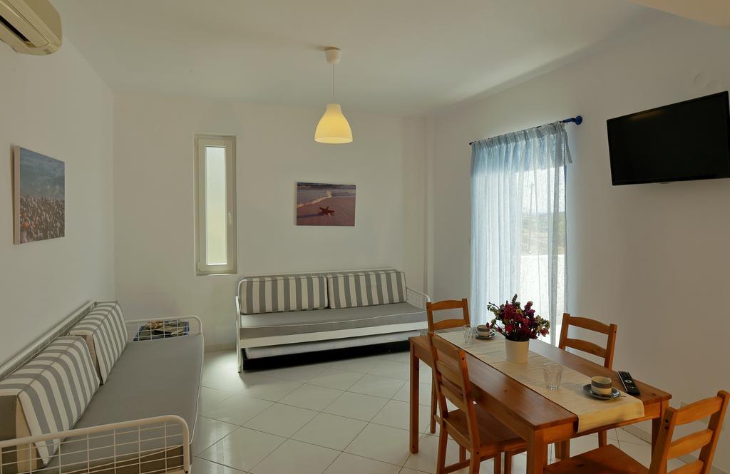 Spanos Apartments Áyios Pétros Exteriér fotografie