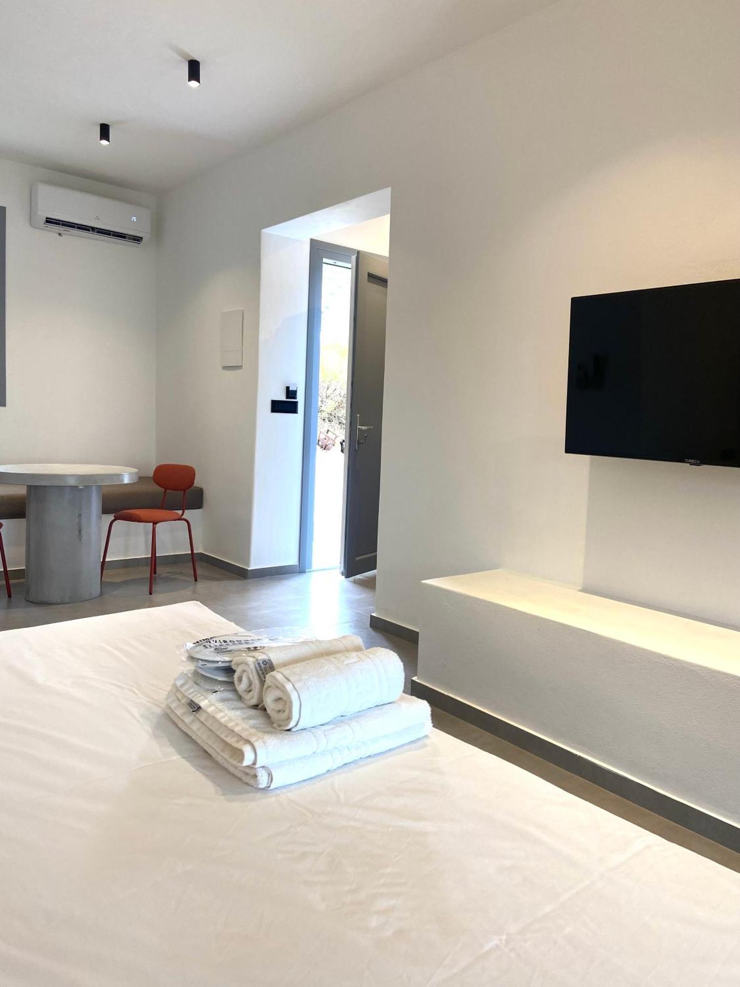 Spanos Apartments Áyios Pétros Exteriér fotografie