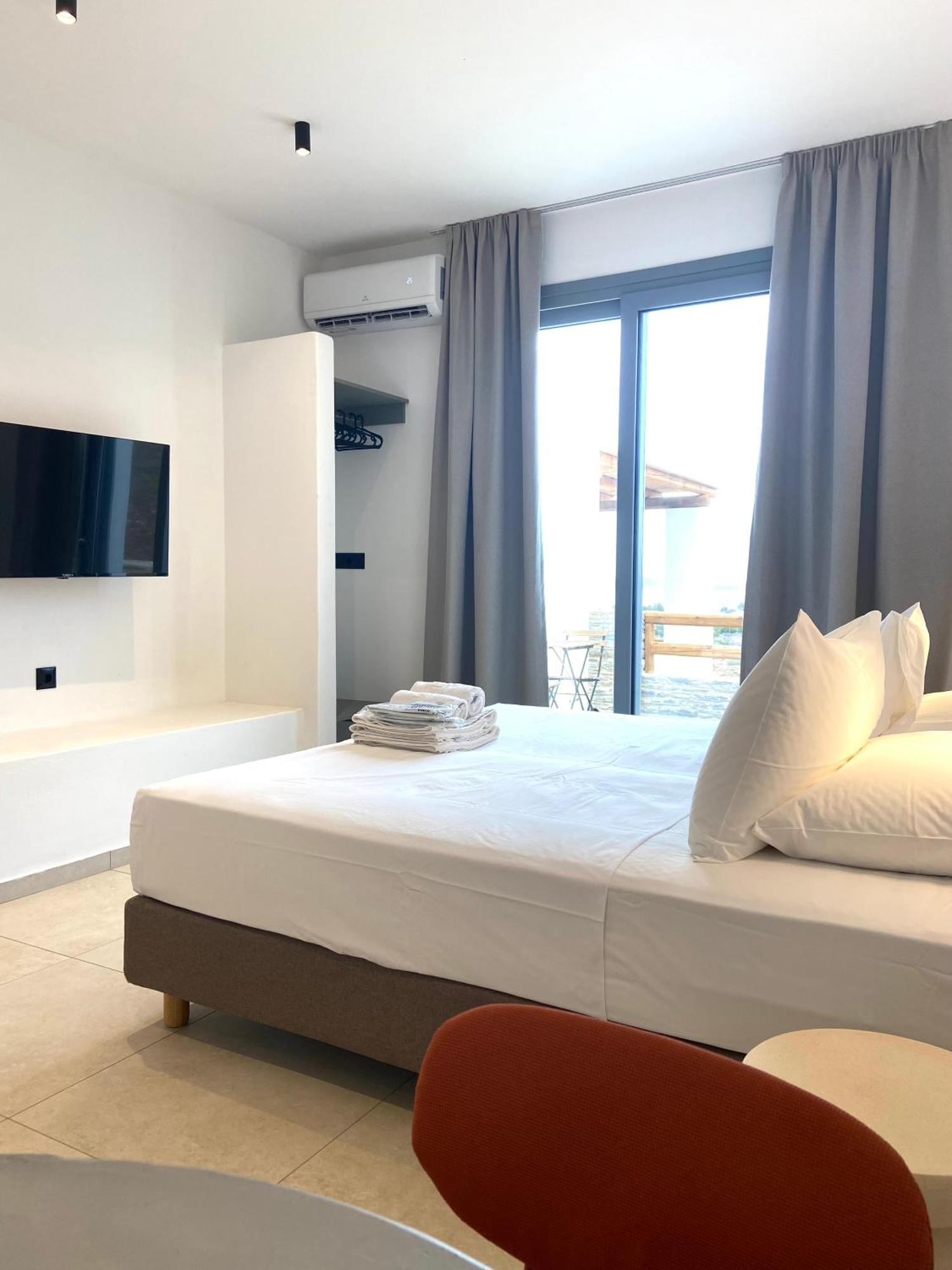 Spanos Apartments Áyios Pétros Exteriér fotografie