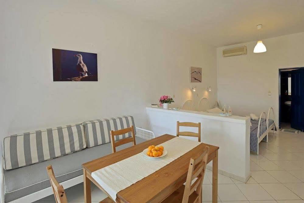 Spanos Apartments Áyios Pétros Exteriér fotografie